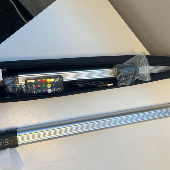 Hagibis RGB Handheld Photography Light LED Video Light Wand 9 Colors,with Built- - Picture 7 of 9